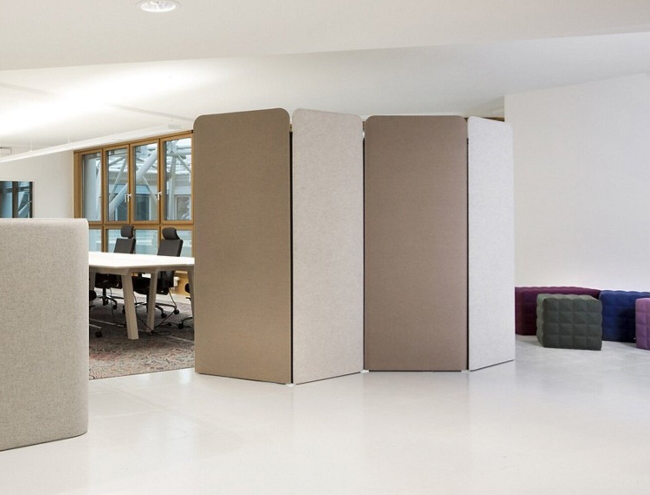 buzzi-screen-mix-1-environmental-haworth.jpg